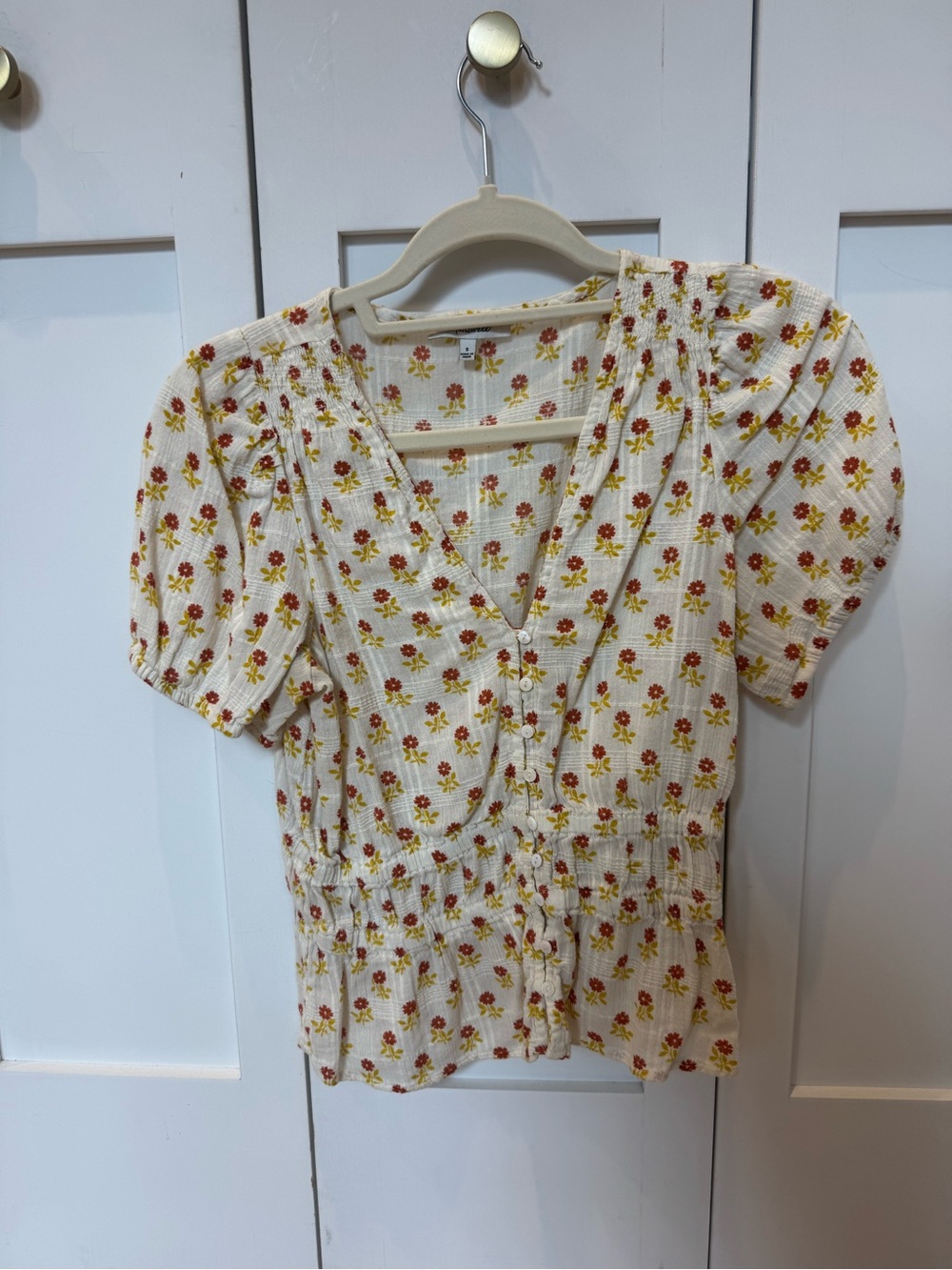 Madewell V‑Neck Floral Sleeve Peplum Top